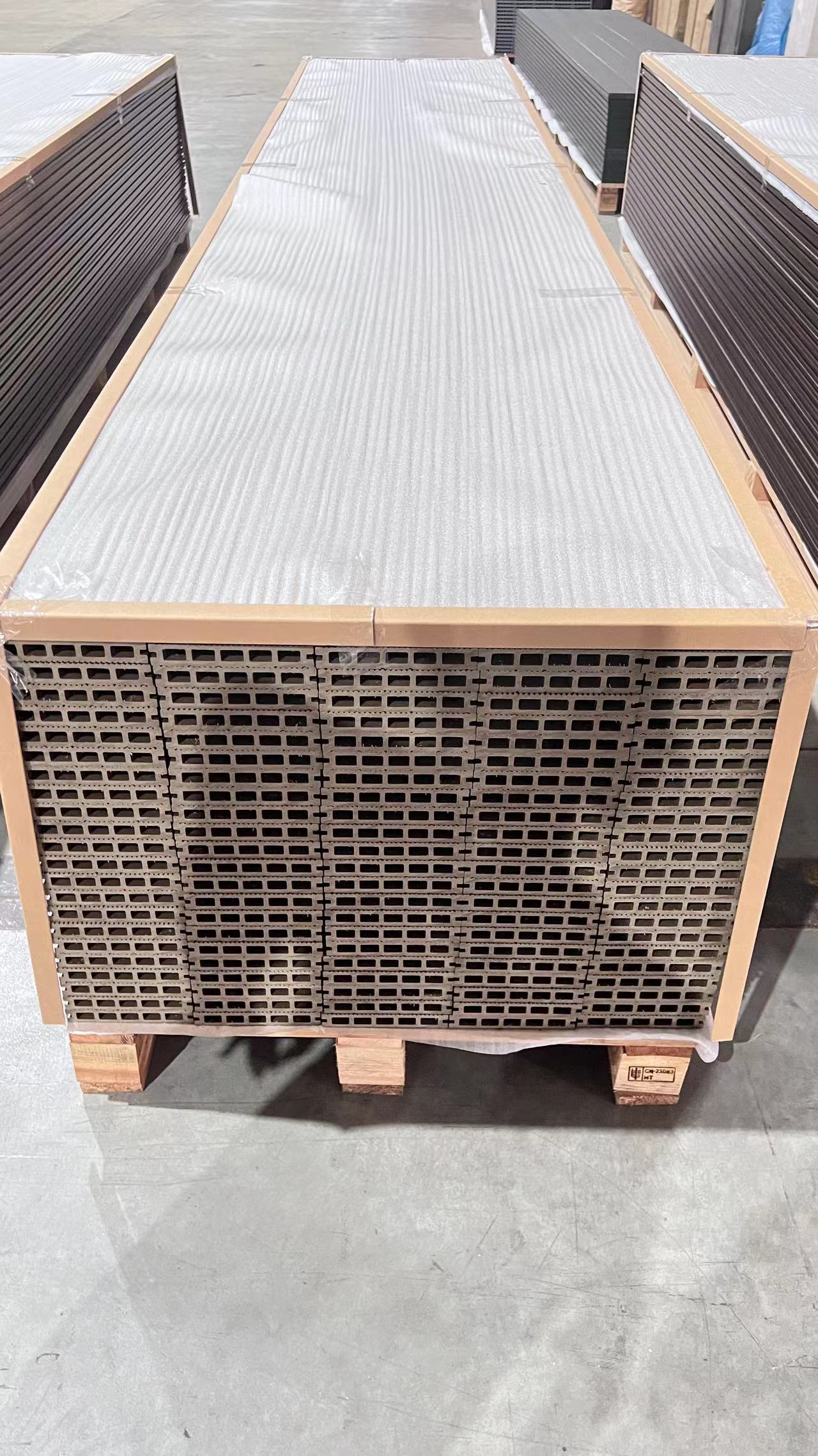 Deck de superf&iacute;cie oca WPC Modelo 3D