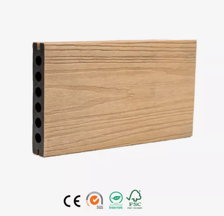 Quais são as desvantagens do deck WPC que você deve saber antes de comprar?