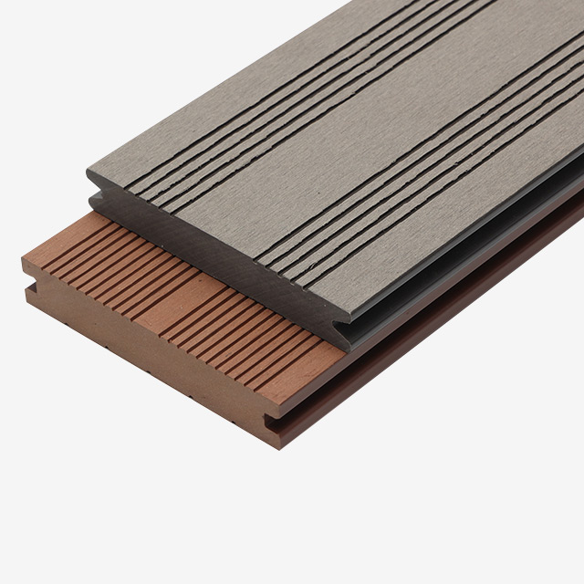 Deck WPC em relevo de longa dura&ccedil;&atilde;o