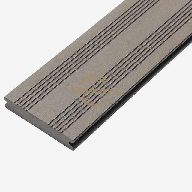 Como remover mofo de decks compostos
